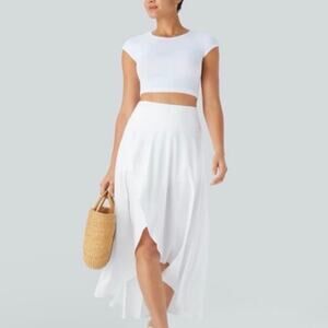 NWT HALARA White High-Low Mini Skirt